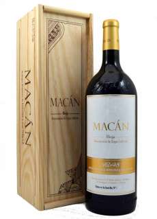 Vino rosso Macán Magnum