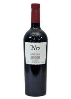 Vino rosso Neo