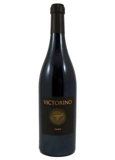 Vino rosso Victorino